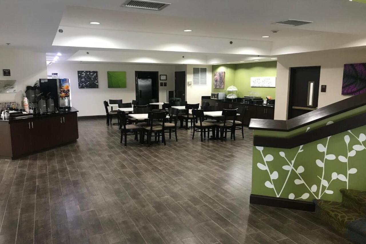 罗利达勒姆机场司丽普酒店 达拉姆 外观 照片